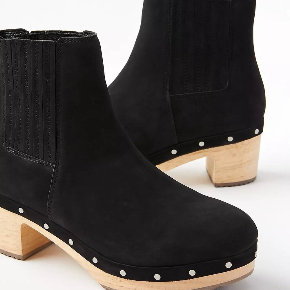 LOFT Clog Boot in Black.